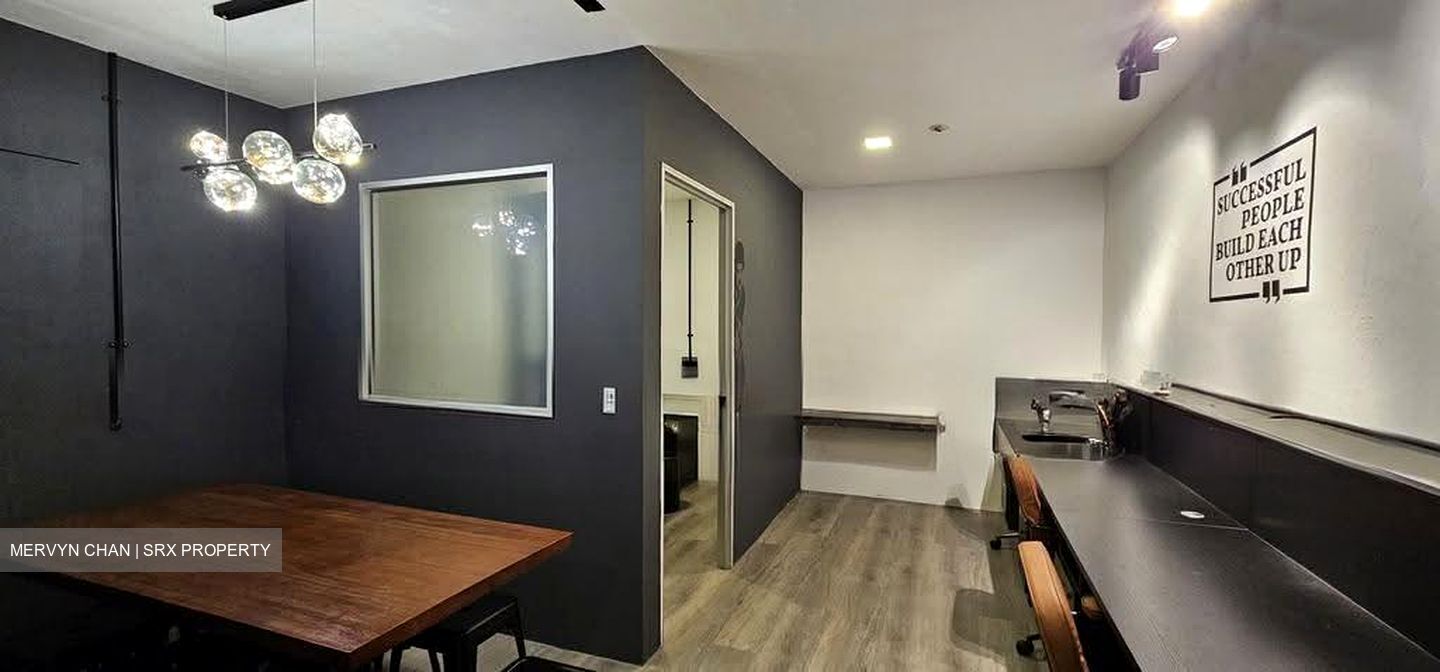 Orchard Towers (D9), Office #626832761